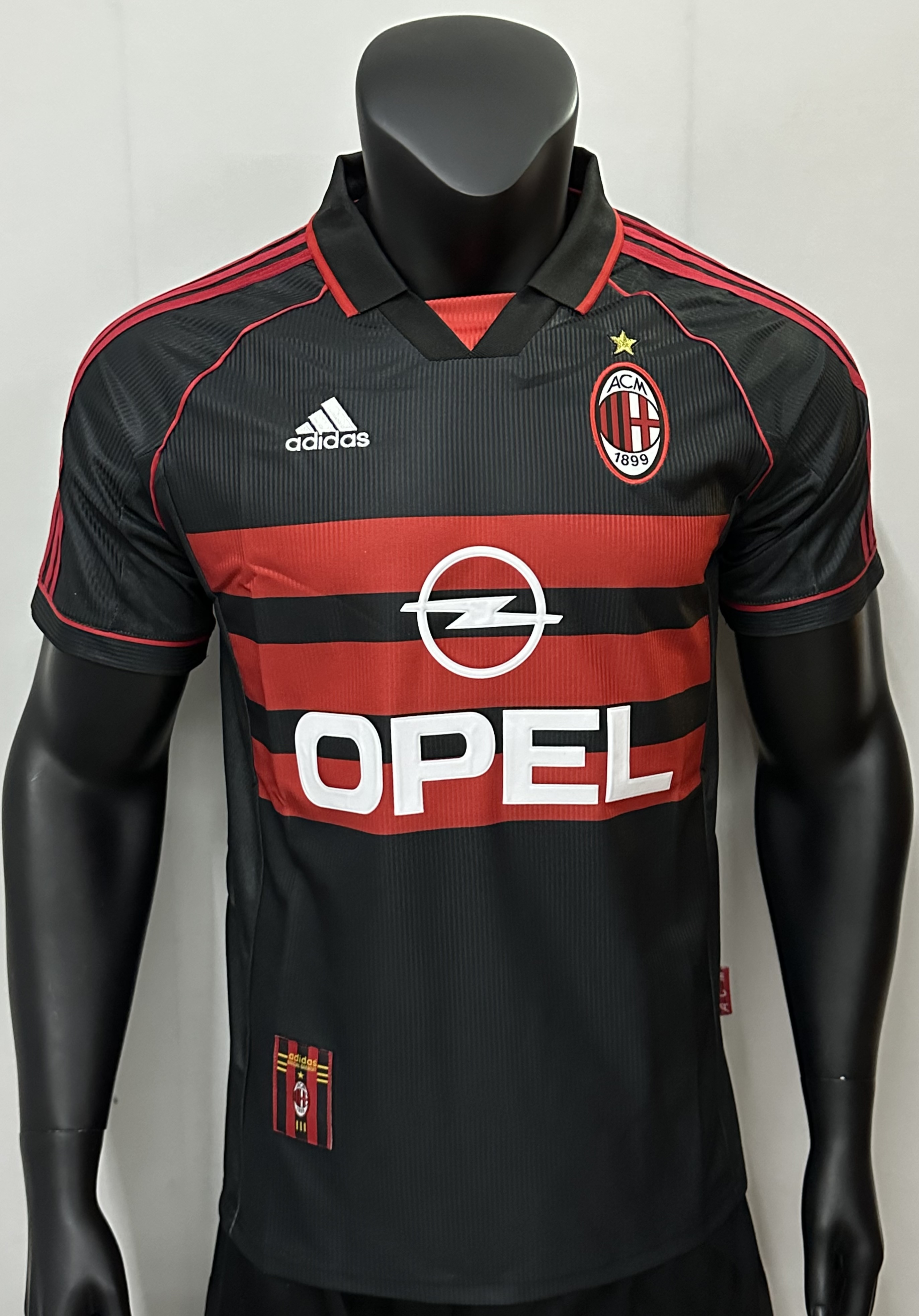 98/99 Retro AC Red and Black Away 1:1 Thai quality