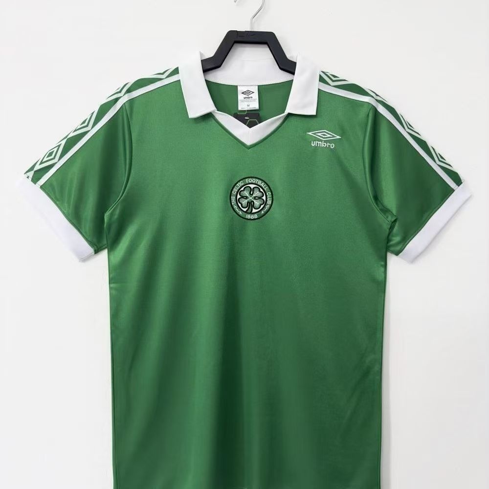 Retro Adult 1980 Celtic Home Short Sleeve Kit