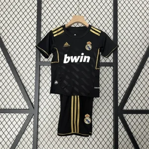 Retro Kids Real Madrid 2011-12 Away Kit