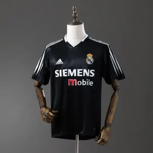 Retro Real Madrid 2004-05 Third Kit