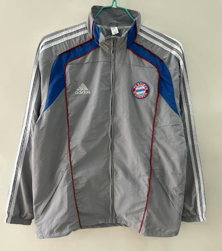 25-26 Bayern grey Windbreaker Jacket